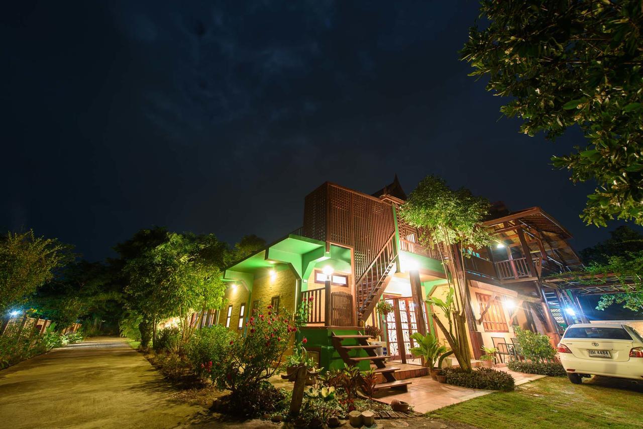 เรือนเขาใหญ่ Hotel ปากช่อง ภายนอก รูปภาพ