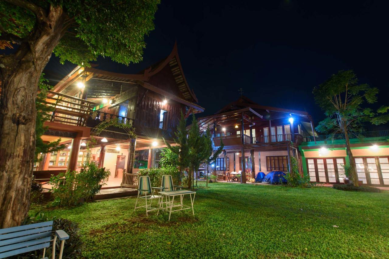 เรือนเขาใหญ่ Hotel ปากช่อง ภายนอก รูปภาพ