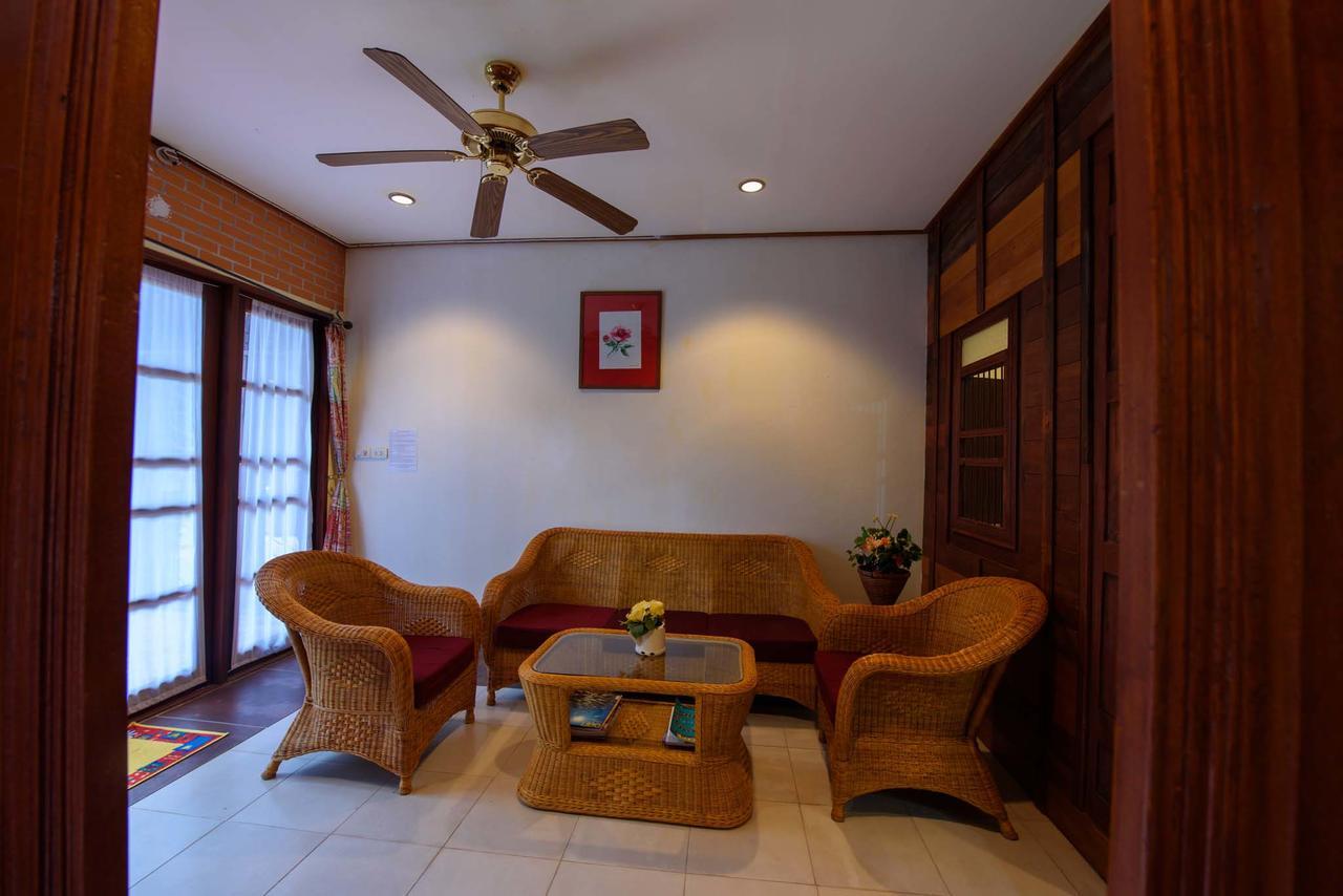 เรือนเขาใหญ่ Hotel ปากช่อง ภายนอก รูปภาพ